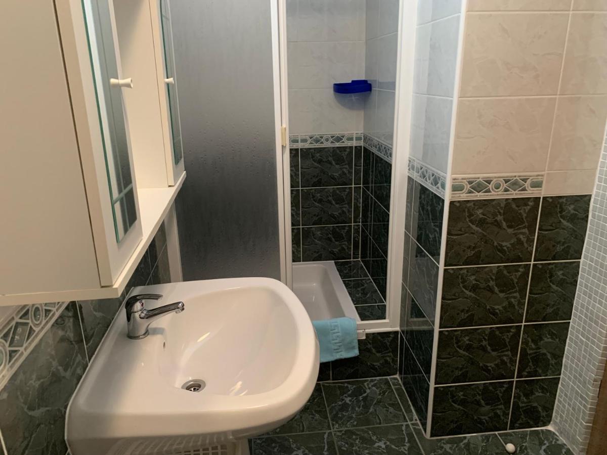 Apartmani Auer Pjescana Uvala Kültér fotó