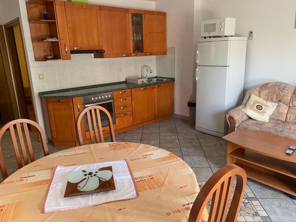 Apartmani Auer Pjescana Uvala Kültér fotó