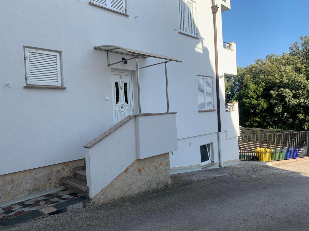 Apartmani Auer Pjescana Uvala Kültér fotó