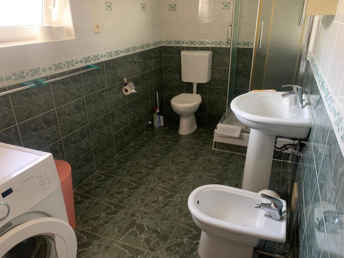 Apartmani Auer Pjescana Uvala Kültér fotó