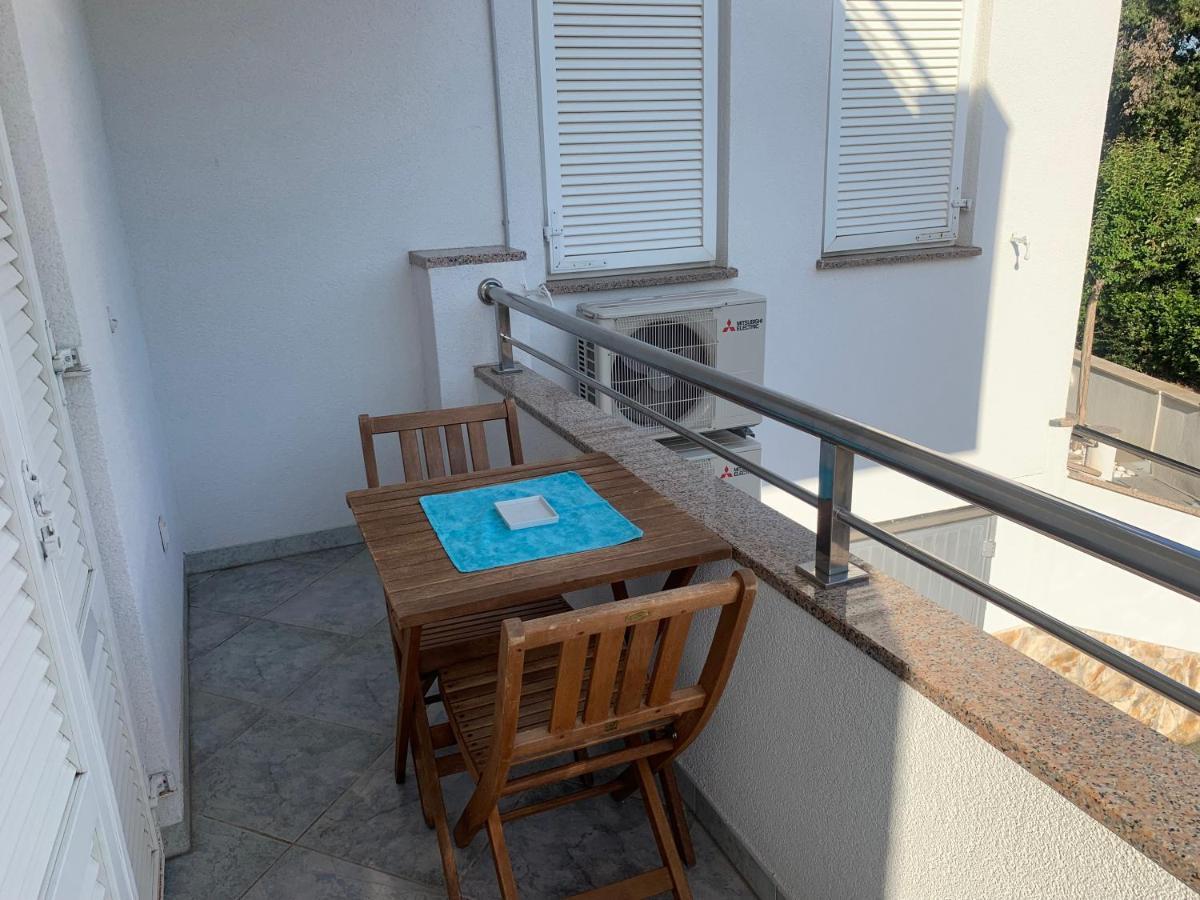 Apartmani Auer Pjescana Uvala Kültér fotó
