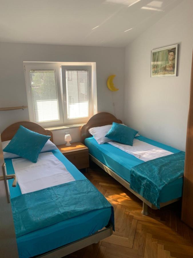 Apartmani Auer Pjescana Uvala Kültér fotó